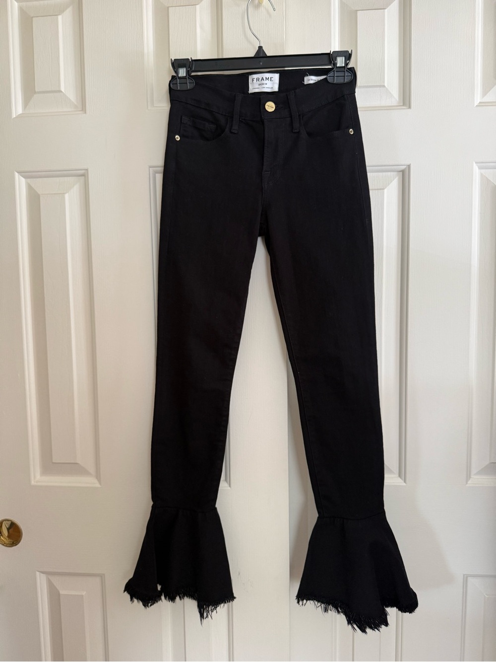 Frame Denim Black Ankle Flared Jeans with Frayed Hem